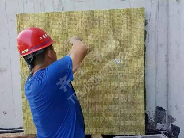 擠塑板是如何實現保溫效果的？