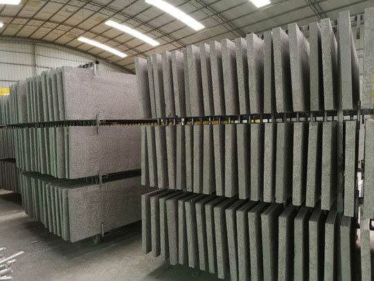 玄武巖熱固復(fù)合聚苯板（A級(jí)防火