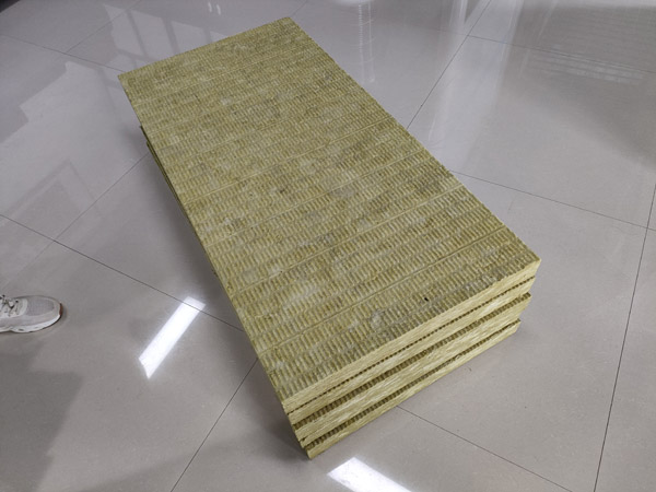 ?巖棉板生產廠家施工后怎樣進行查驗?